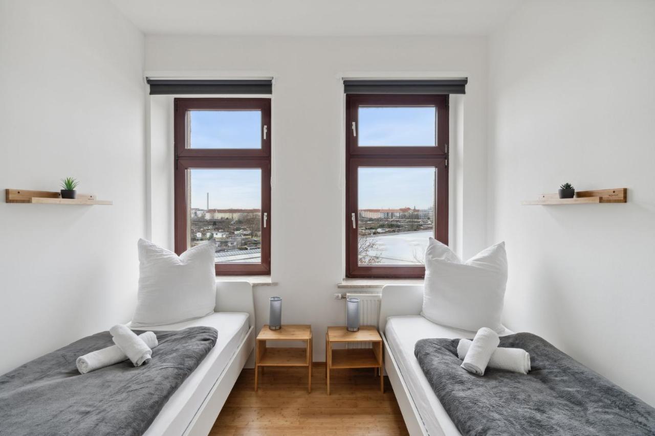 Apartment Fuer 13 Gaeste, 5 Schlafzimmer, 2 Baeder, 2 Loggia'S, Leipzig Zentrum Ost Exteriér fotografie